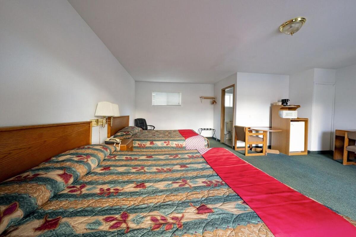 Budget 8 Motel จอห์นเดย์ ภายนอก รูปภาพ